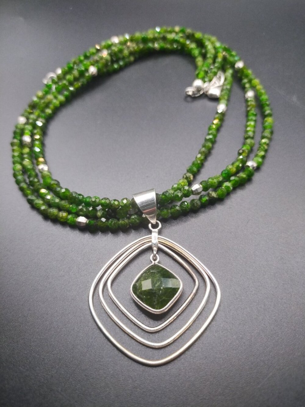 Jay King 925 Sterling Silver Green Chrome Diopside Pendant with Necklace NIB